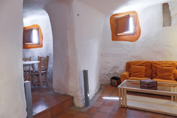 Hotel Cuevas Rurales Bardeneras (Valtierra)